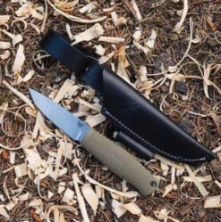 Benchmade Puukko Outdoor Adventure Fixed Blade Knife, Leather Sheath - 200 -Knives Store B200 4