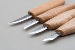 BeaverCraft S07 – Basic Carving Tool Set (4 Knives In Roll)
