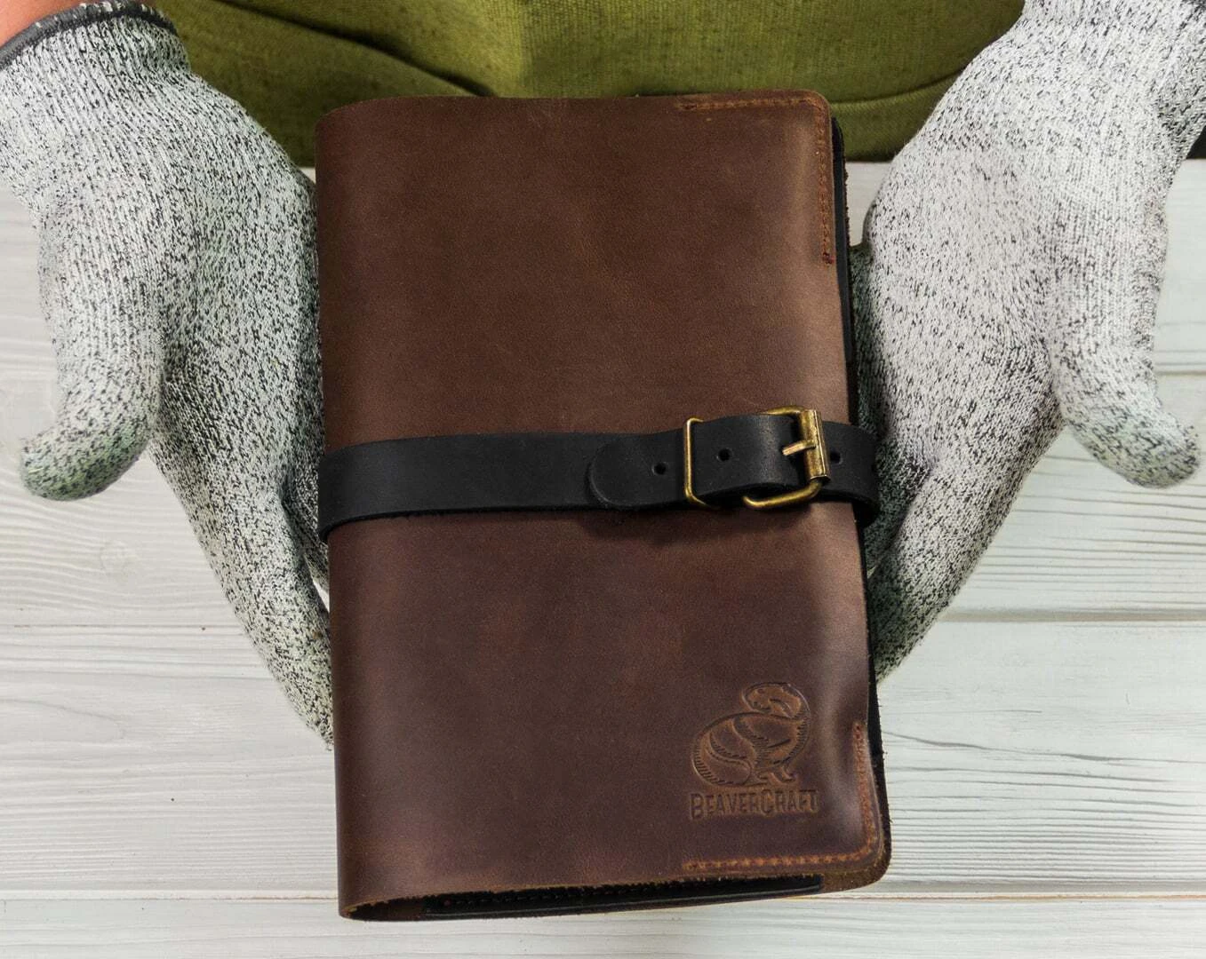 BeaverCraft S19X – Premium Whittling Tool Set (3 Deluxe Knives + Accessories In Leather Case) 5 BeaverCraft S19X – Premium Whittling Tool Set (3 Deluxe Knives + Accessories In Leather Case) - Image 3