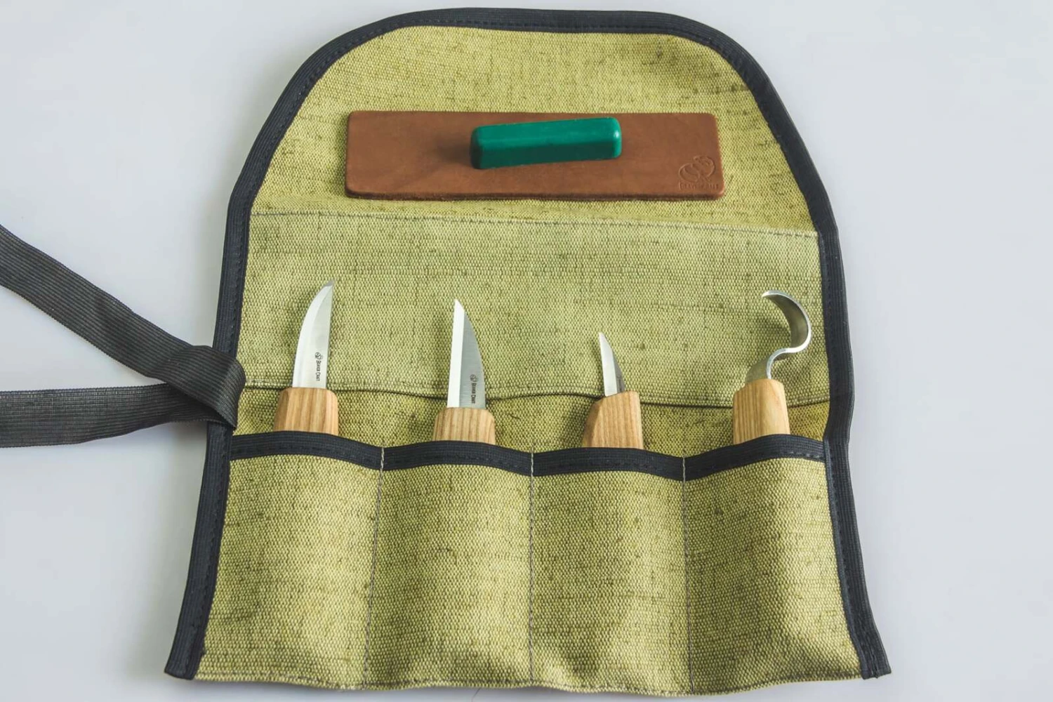 BeaverCraft S48 – Spoon Carving Tool Set (4 Tools + Accessories In Canvas Roll) 3 BeaverCraft S48 – Spoon Carving Tool Set (4 Tools + Accessories In Canvas Roll)