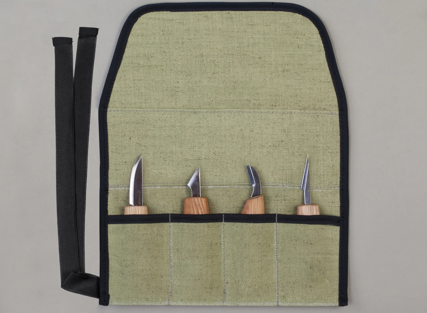 BeaverCraft TR4 – 4 Pocket Canvas Tool Roll 4 BeaverCraft TR4 – 4 Pocket Canvas Tool Roll - Image 2