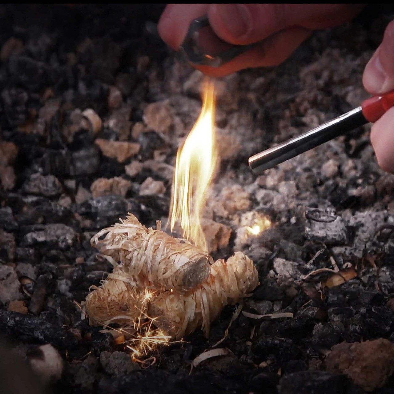 Zippo Tinder Shreds Firestarters - 99331 4 Zippo Tinder Shreds Firestarters - 99331 - Image 2